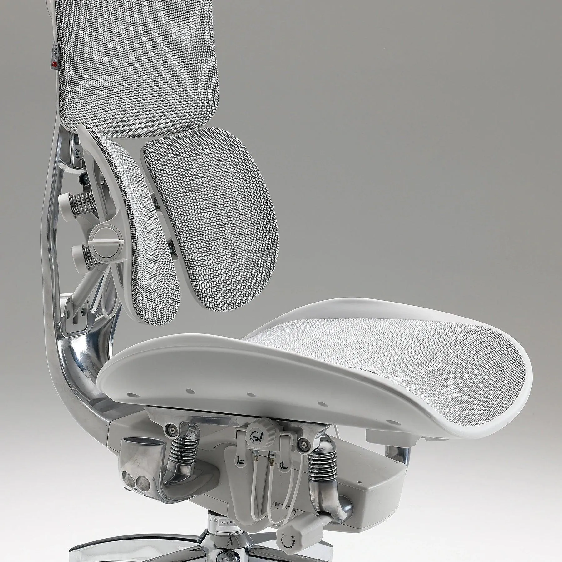 Doro S300 "Gravity-Defying" Ergonomic Chair