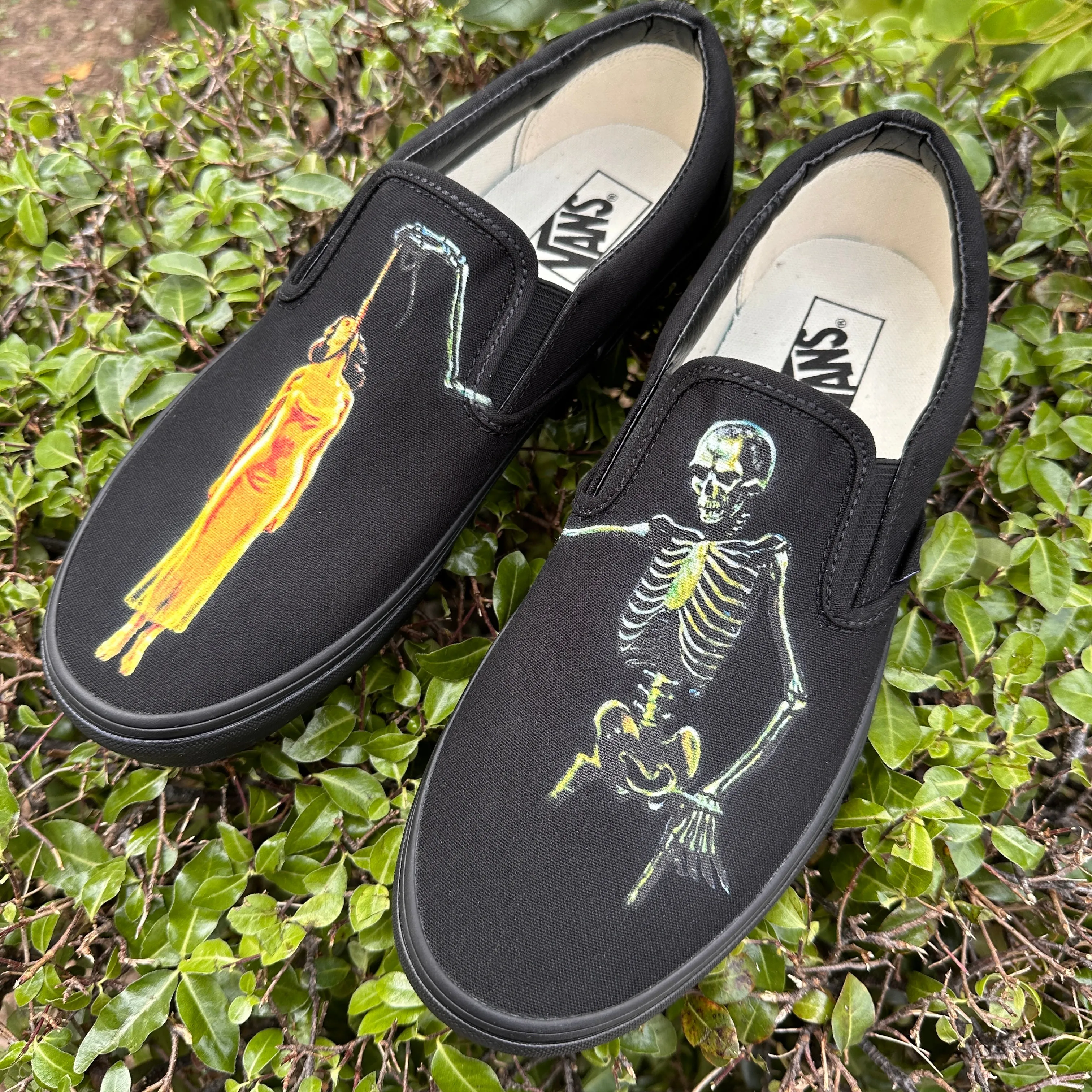 Halloween Skeleton Skull Hang Horror - Black on Black Custom Vans Shoes