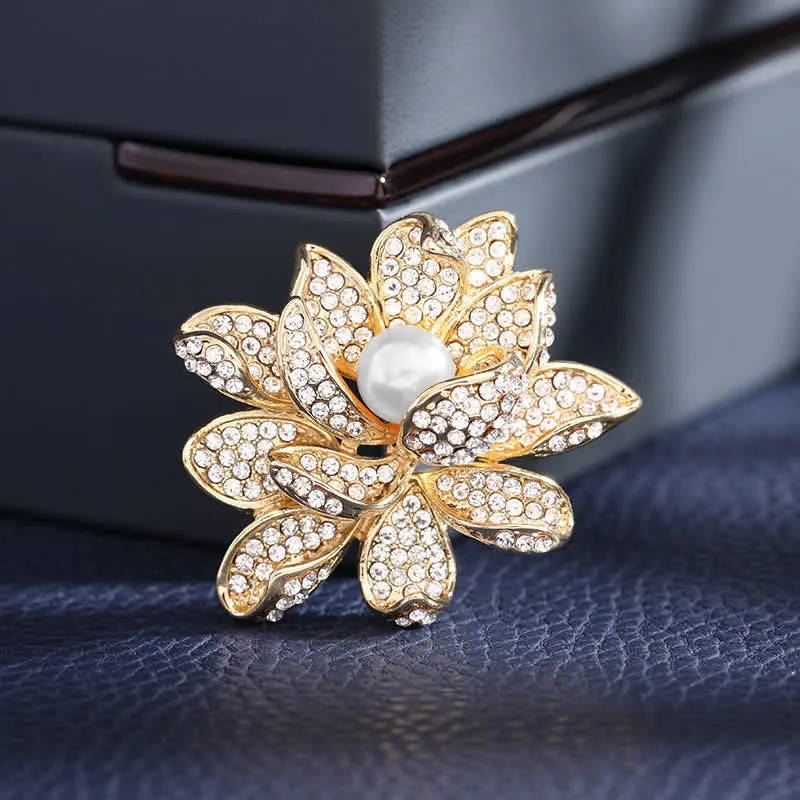 Women's Temperament Bead Lotus Brooch